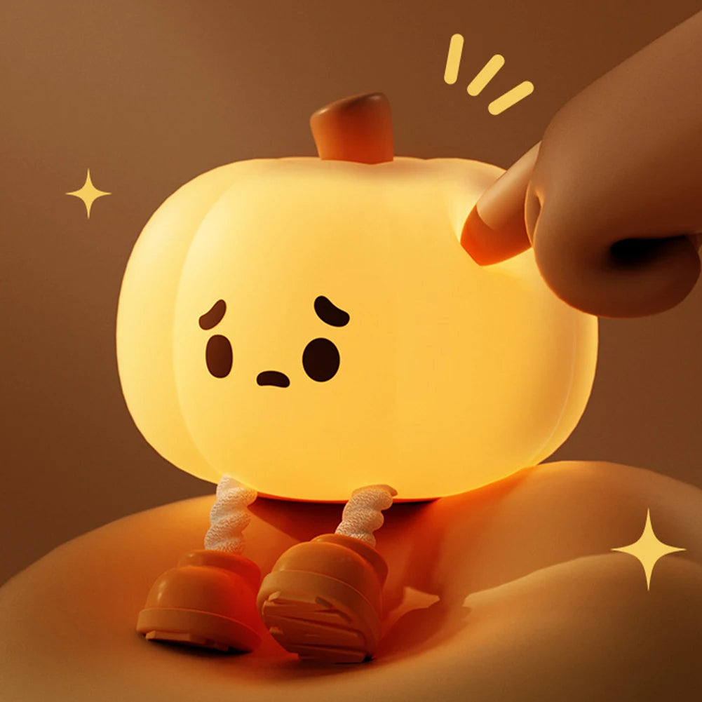 Linda luz nocturna de calabaza