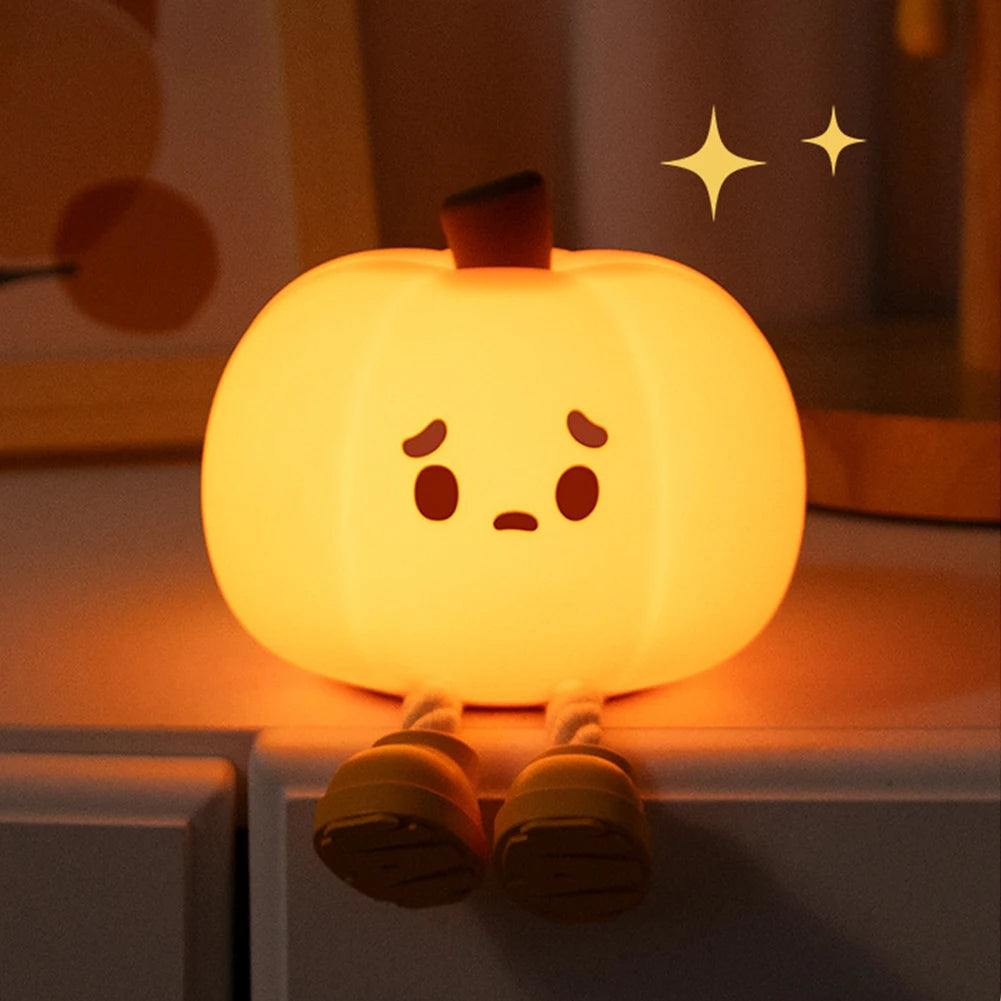 Linda luz nocturna de calabaza