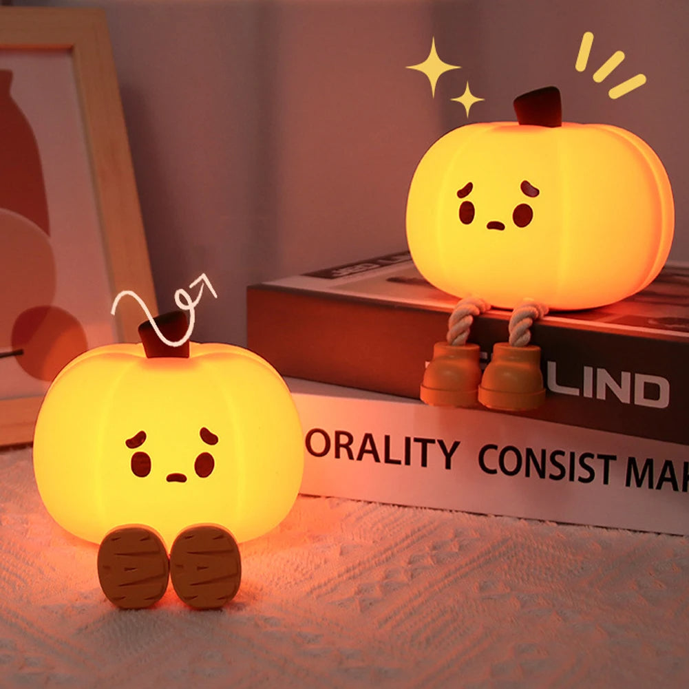 Linda luz nocturna de calabaza